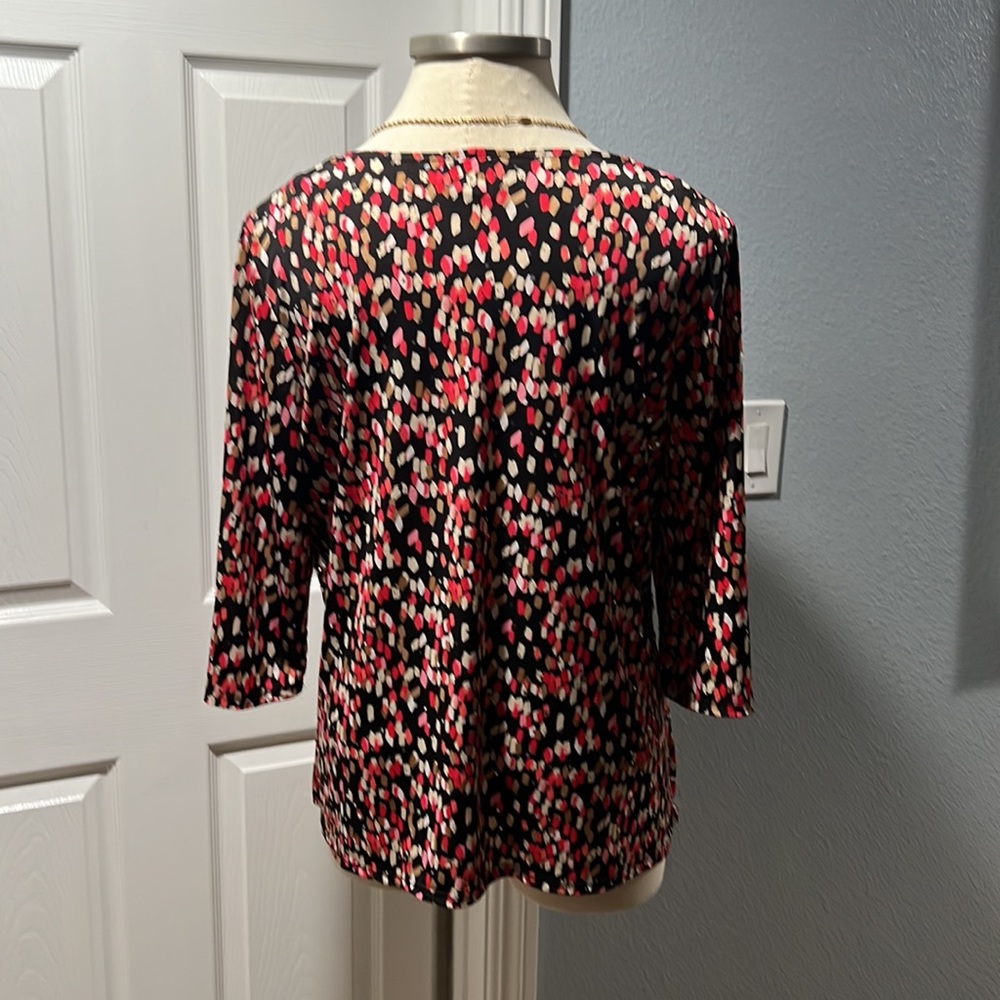 Perfect top for Spring - Picture 5 of 6